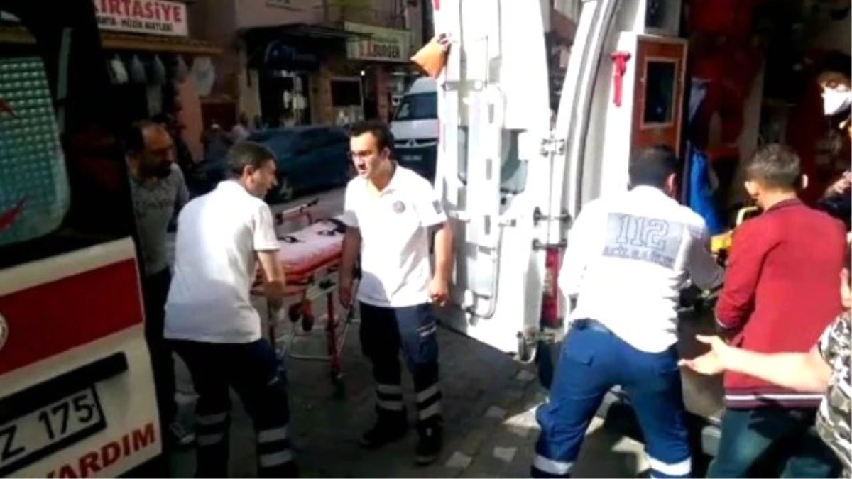 İzmir\'de Altı İşçi Kimyasal Kazanın İçine Düştü