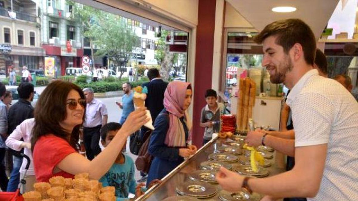 Kocaeli\'nin Plaka Numarası Olan 41 Çeşit Dondurma Üretiyorlar