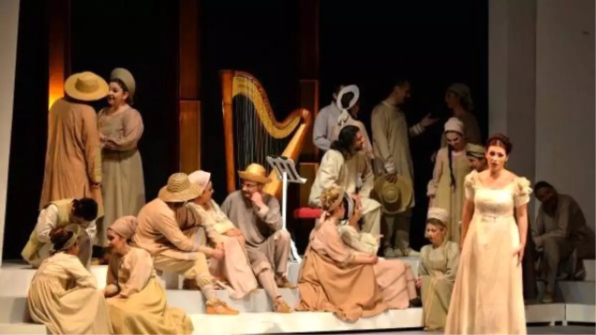 Mersin'de 'Yevgeni Onyegin' Operası Sahnelendi