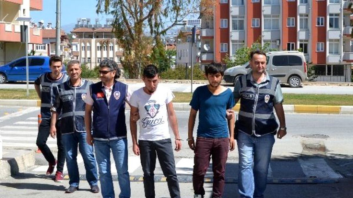 Oto Fareleri Yakayı Ele Verdi