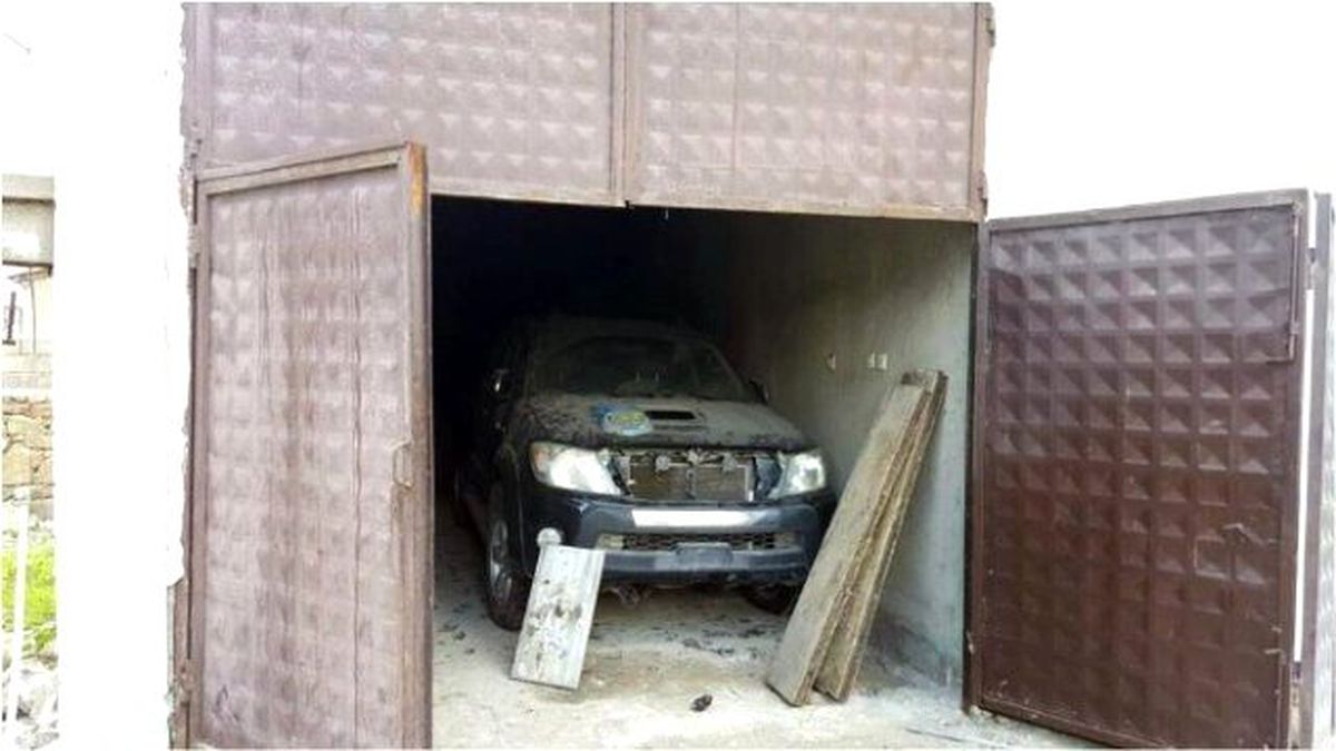 Yüksekova'da Çamaşır Makinesine Gizlenmiş Askeri Kıyafet Ele Geçirildi