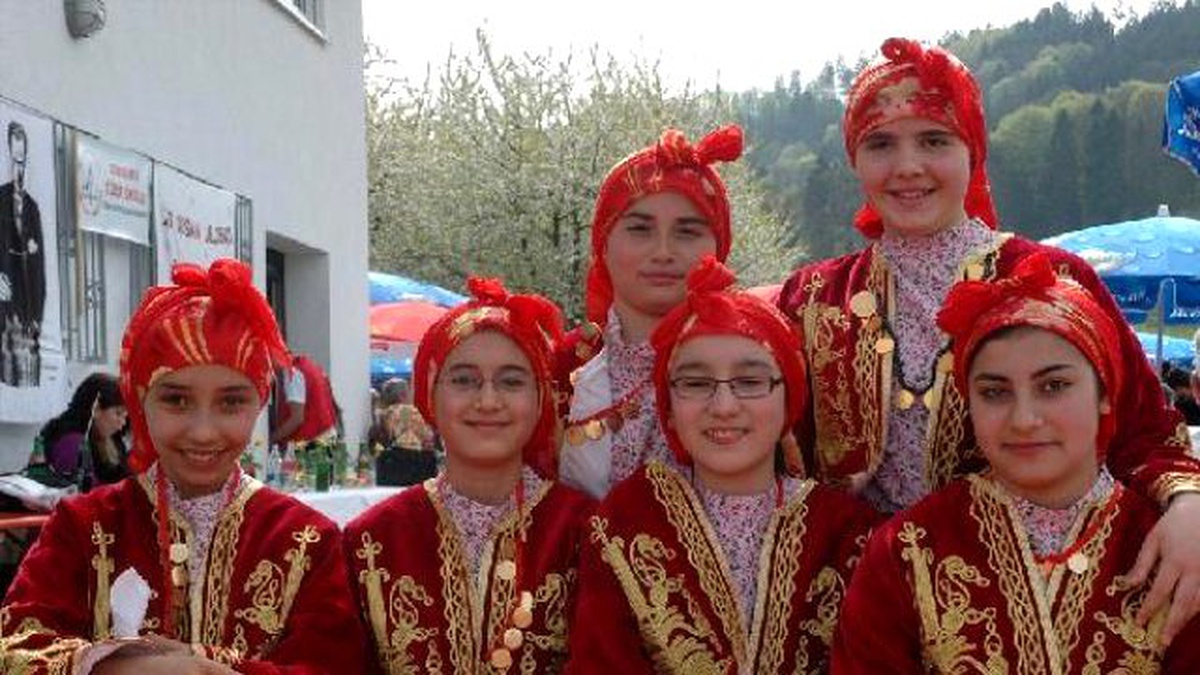 Almanya\'da 23 Nisan Kutlama Törenleri Hazırlıkları Sürüyor