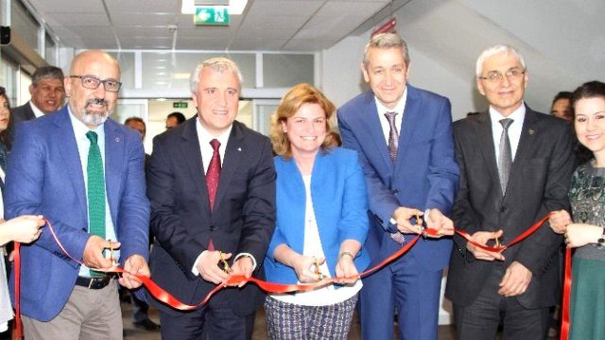 Anadolu Üniversitesi\'nde Engelliler Araştırma Enstitüsü Gelişimsel Araştırma Birimi Açıldı