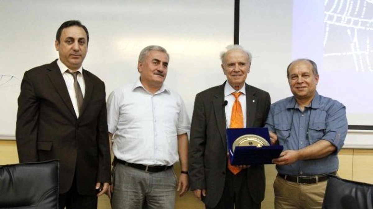 Arıların ve Örümceklerin Geometrisi İncelendi
