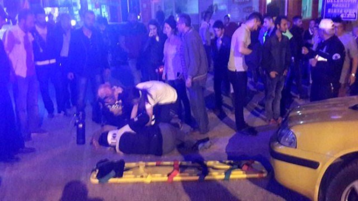Bilecik\'te Ticari Taksiyle Motosiklet Çarpıştı: 1 Yaralı
