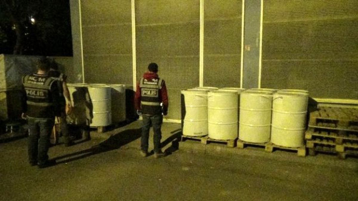 Diyarbakır'da 7 Ton Kaçak Nargile Tütünü Ele Geçirildi