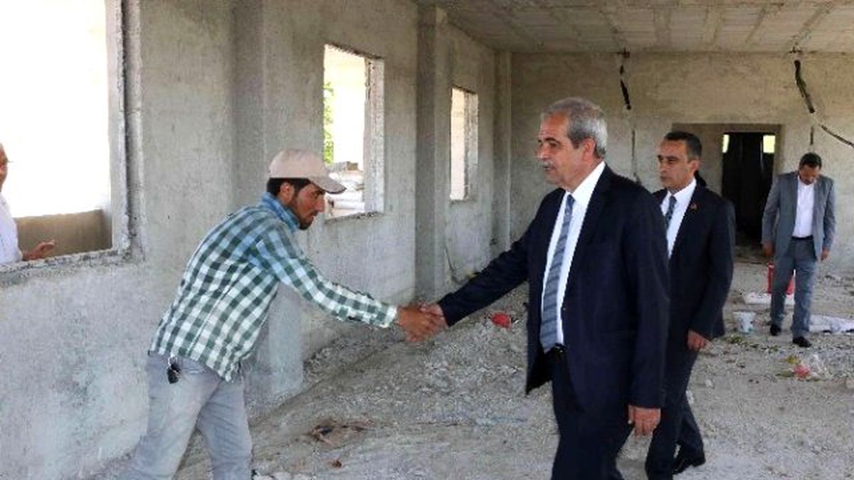 Haliliye Belediye Başkanı Fevzi Demirkol, Çok Amaçlı Kültür Evinin İnşaatını İnceledi