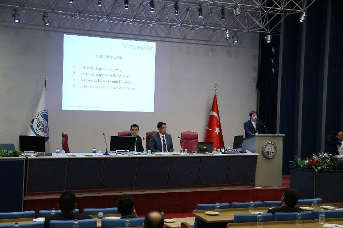 İnternet Haftasında E-devlet Eğitimi