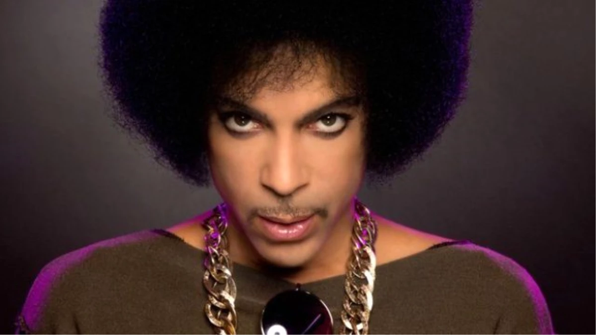 Dünyaca Ünlü Pop İkonu Prince Hayatını Kaybetti