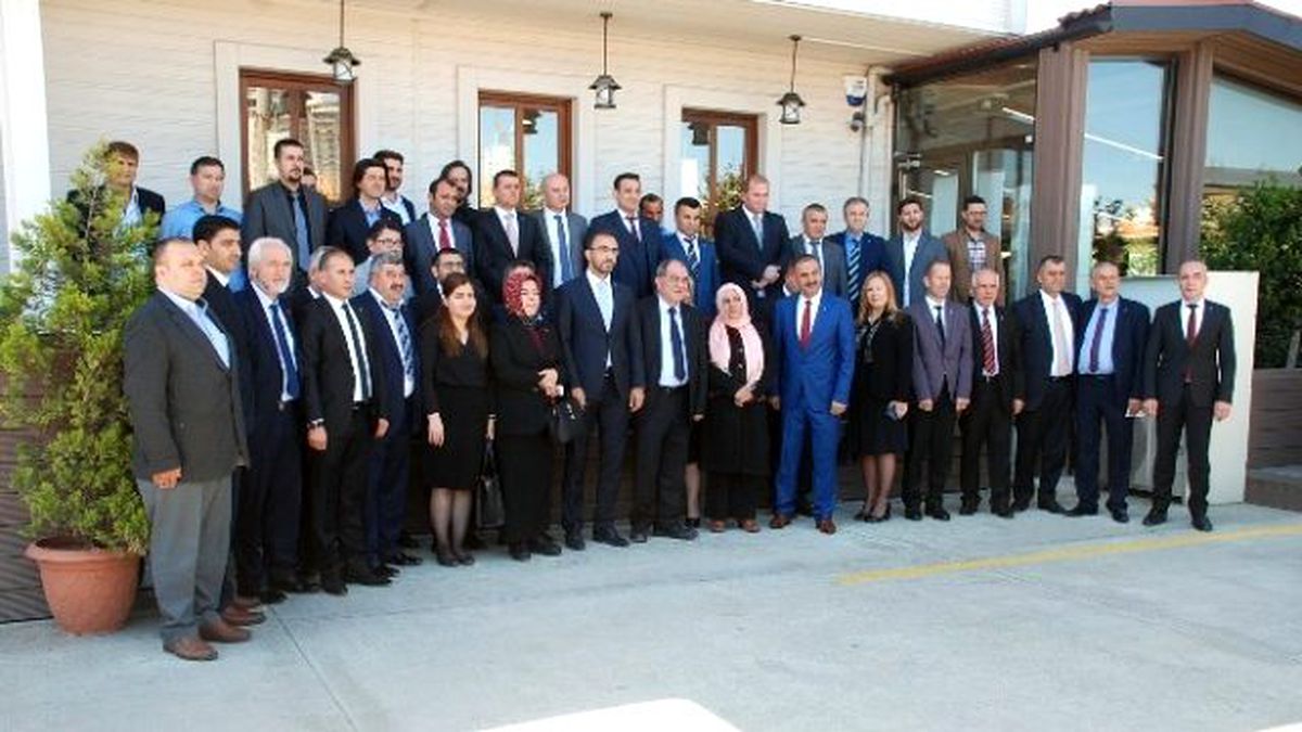 AK Parti Çorlu İlçe Teşkilatı Yeni Yönetimi Tanıtıldı