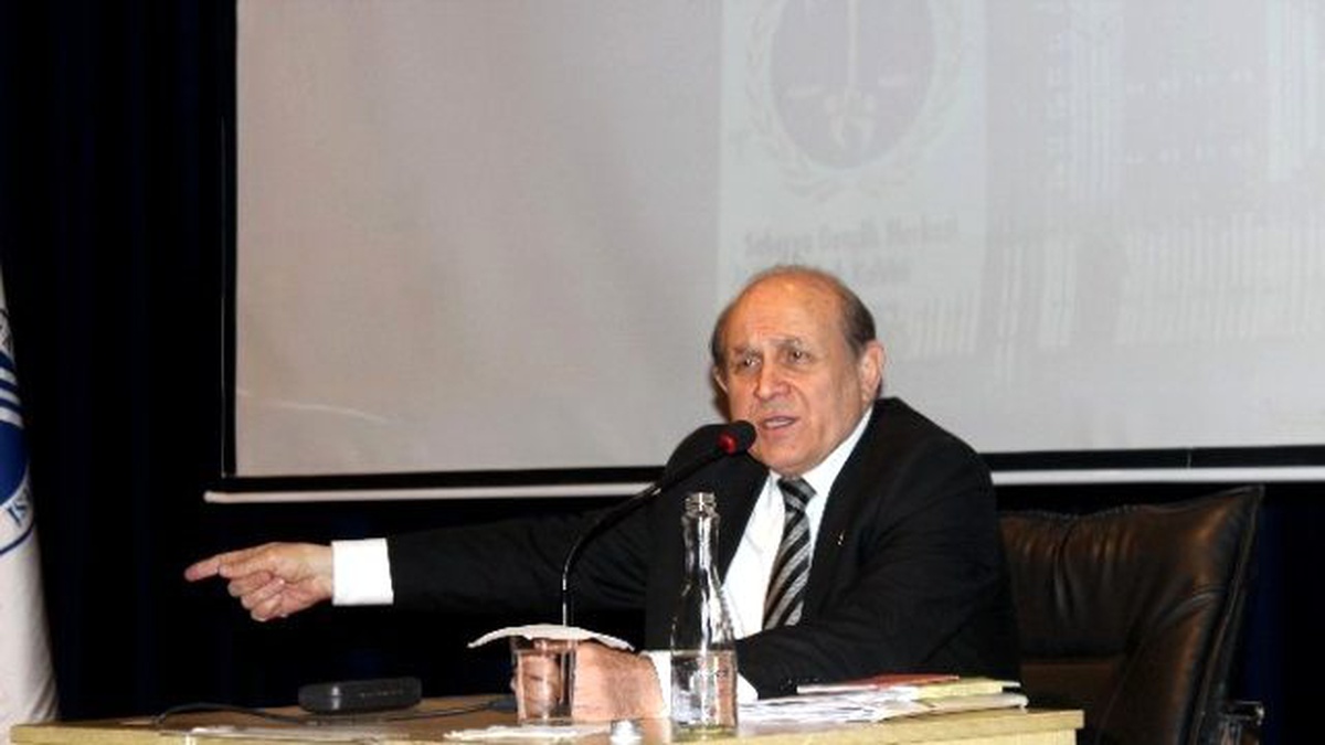 Ak Partili Burhan Kuzu: "Diktatörlüğe En Müsait Sistem Parlamenter Modeldir"