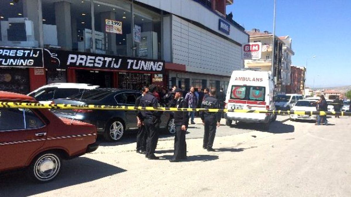 Başkent\'te İş Yerine Silahlı Baskın: 6 Yaralı