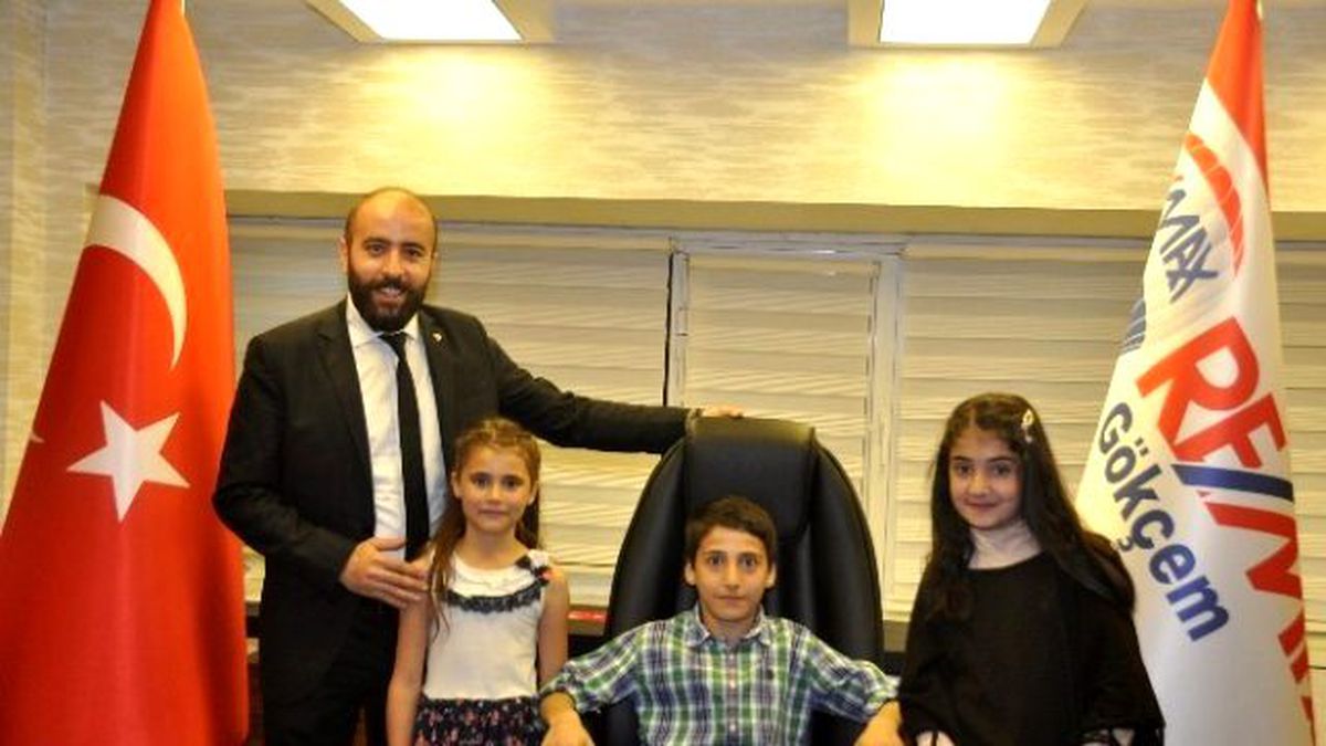 Bu Minikler de Broker Koltuğuna Oturdu