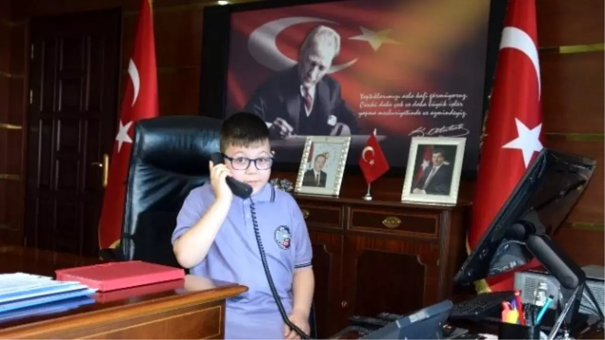 Çocuk Vali, Emniyet Müdürü\'nden Akülü Araba İstedi