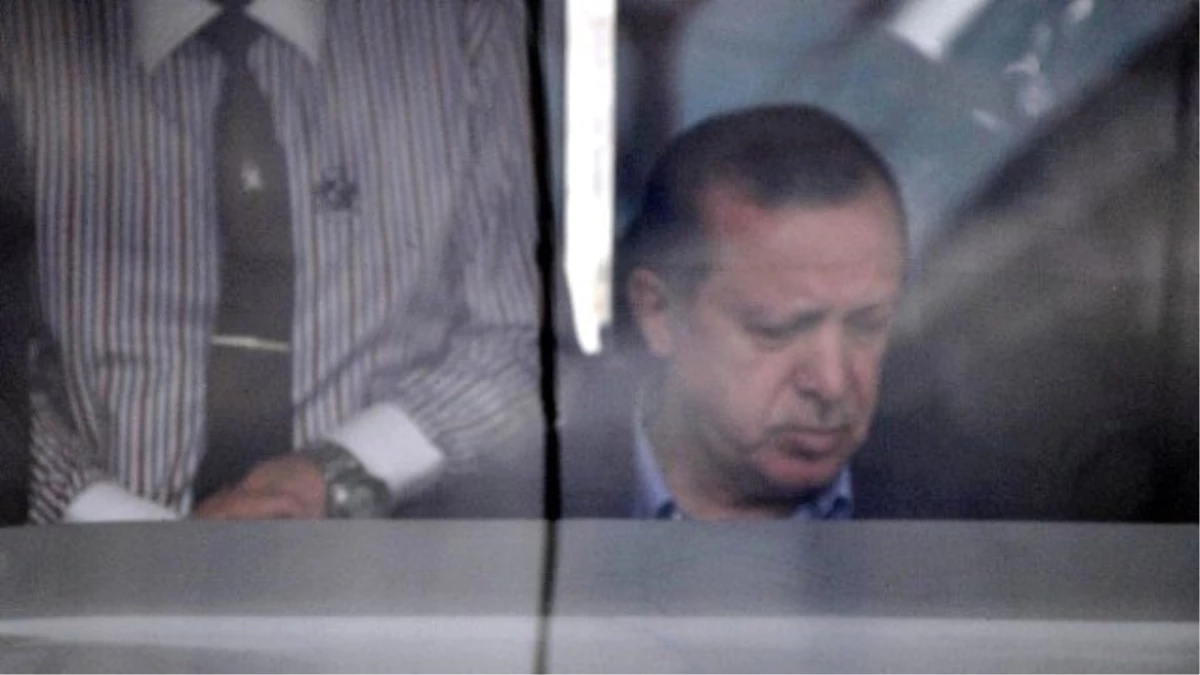 Cumhurbaşkanı Erdoğan Vatman Koltuğuna Oturdu, Tramvay Kullandı