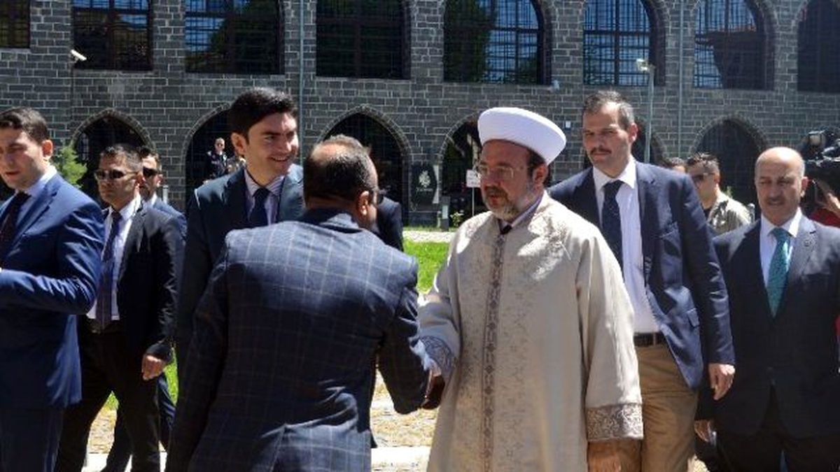 Diyanet İşleri Başkanı Mehmet Görmez Diyarbakır\'da