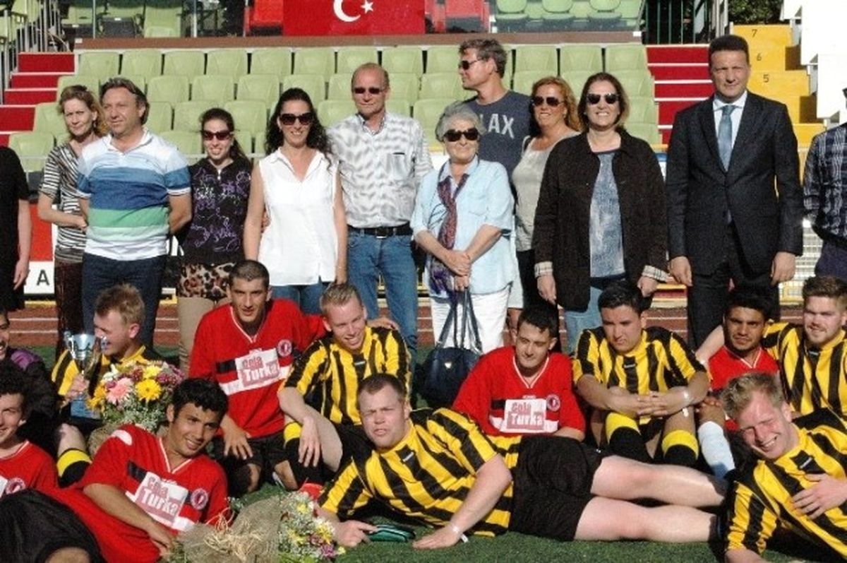 Engelleri Futbolla Aştılar