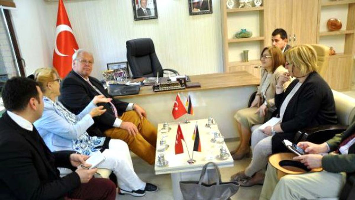 Alman Büyükelçi\'nin Eşi Marion Erdmann\'dan Türkiye\'ye Büyük Jest