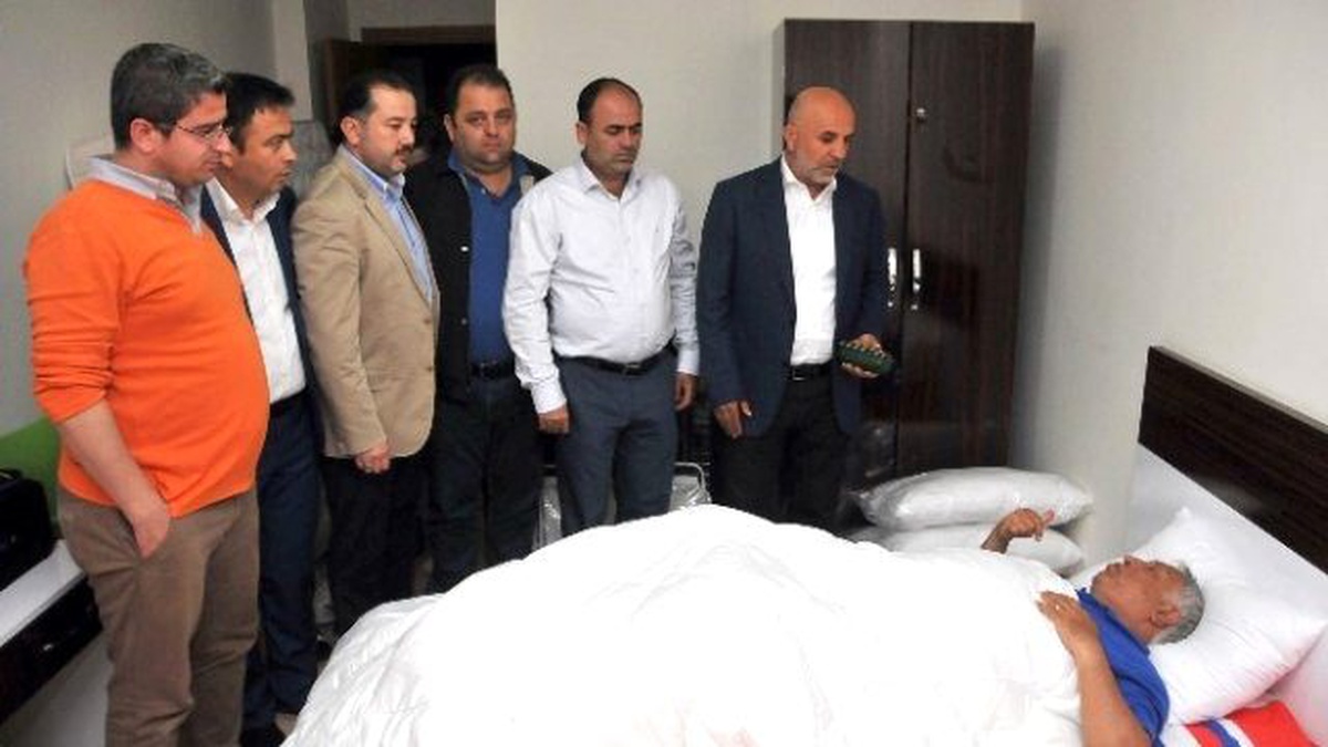 Hüseyin Kalpar\'a \'Geçmiş Olsun\' Ziyareti