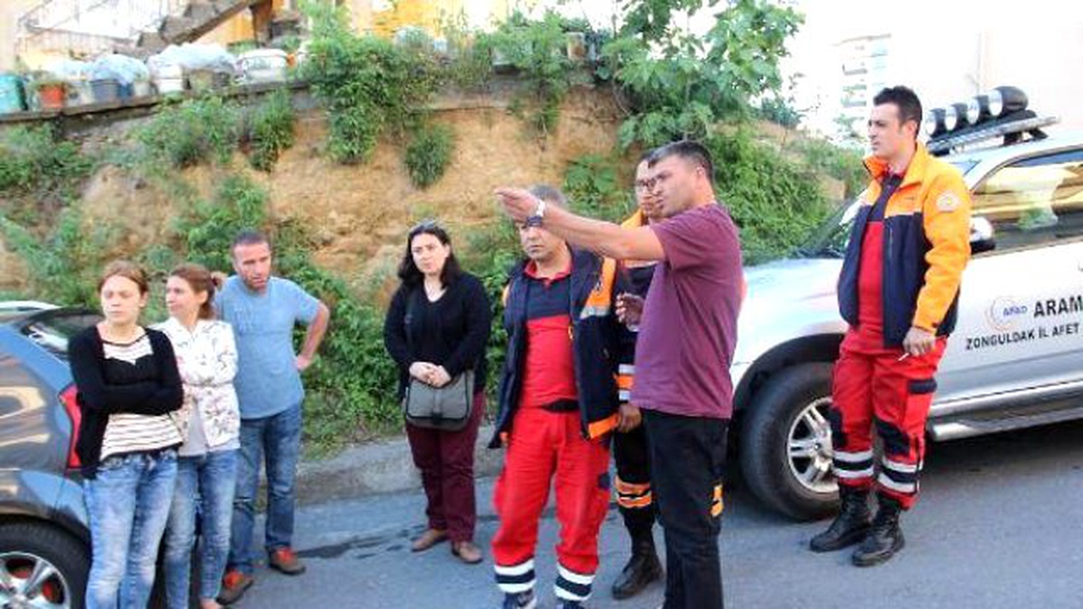 Kayıp Yaşlı Adam İçin Arama Çalışması Başlatıldı