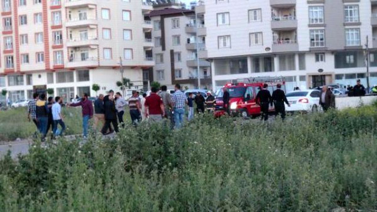 Kilis\'e Roket Mermileri Düştü: 2 Ölü, 4 Yaralı (6) - Yeniden