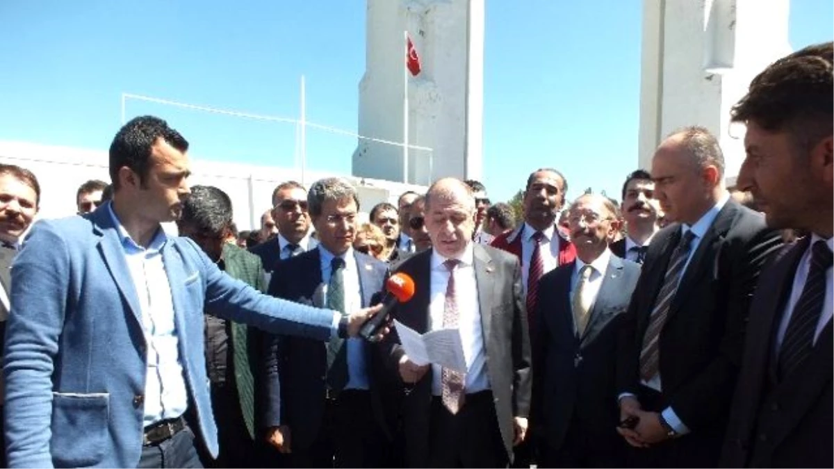 Özdağ: "Malazgirt\'te İslam ve Hıristiyanlık Karşılaştı"