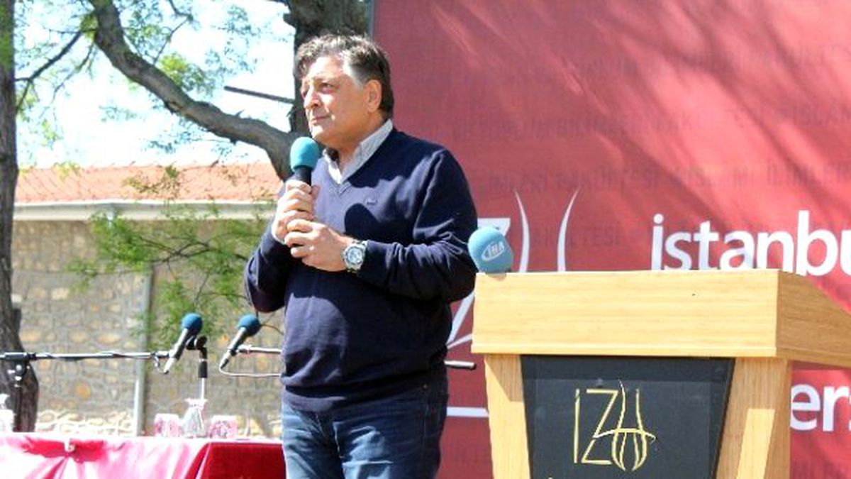 Yılmaz Vural: "Oyuncular Değerimi Ayrıldıktan Sonra Anlıyor"