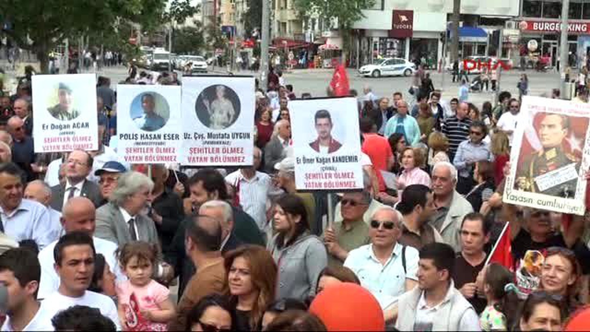 Denizli\'de 23 Nisan\'a Alternatif Kutlama