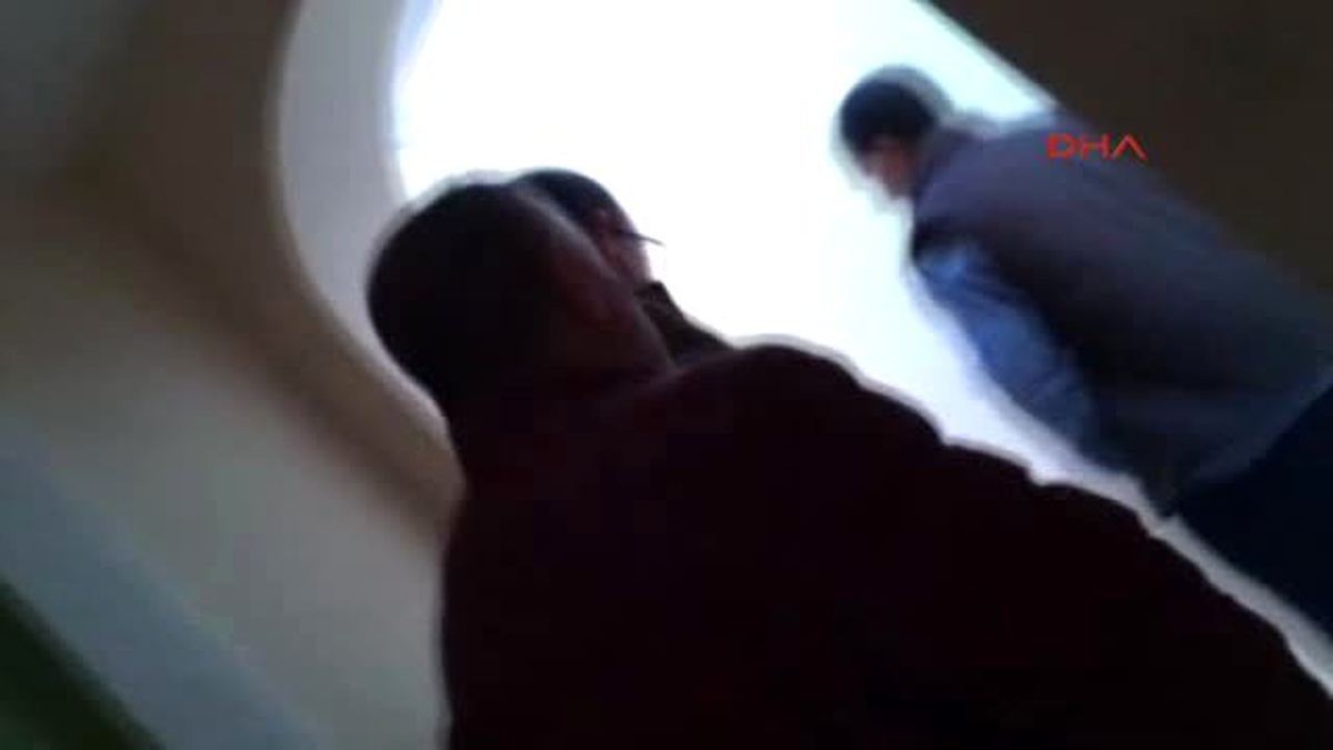 Firari Mahkum 5 Çocukla Yurtdışına Çıkmayı Planlarken Böyle Yakalandı