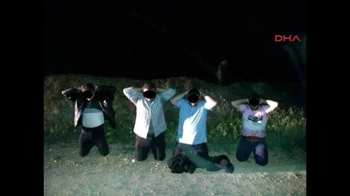 Gaziantep Suriye\'den Türkiye\'ye Geçmeye Çalışırken 8 Işid\'li Yakalandı