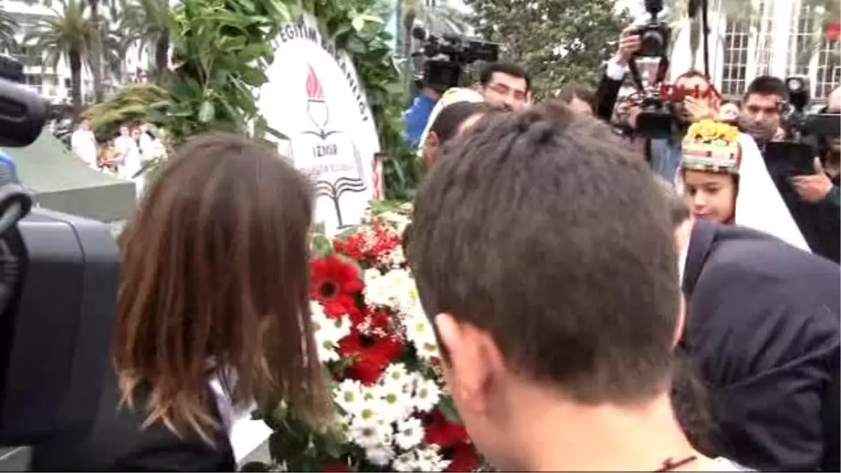 İzmir\'de 23 Nisan Coşkusu