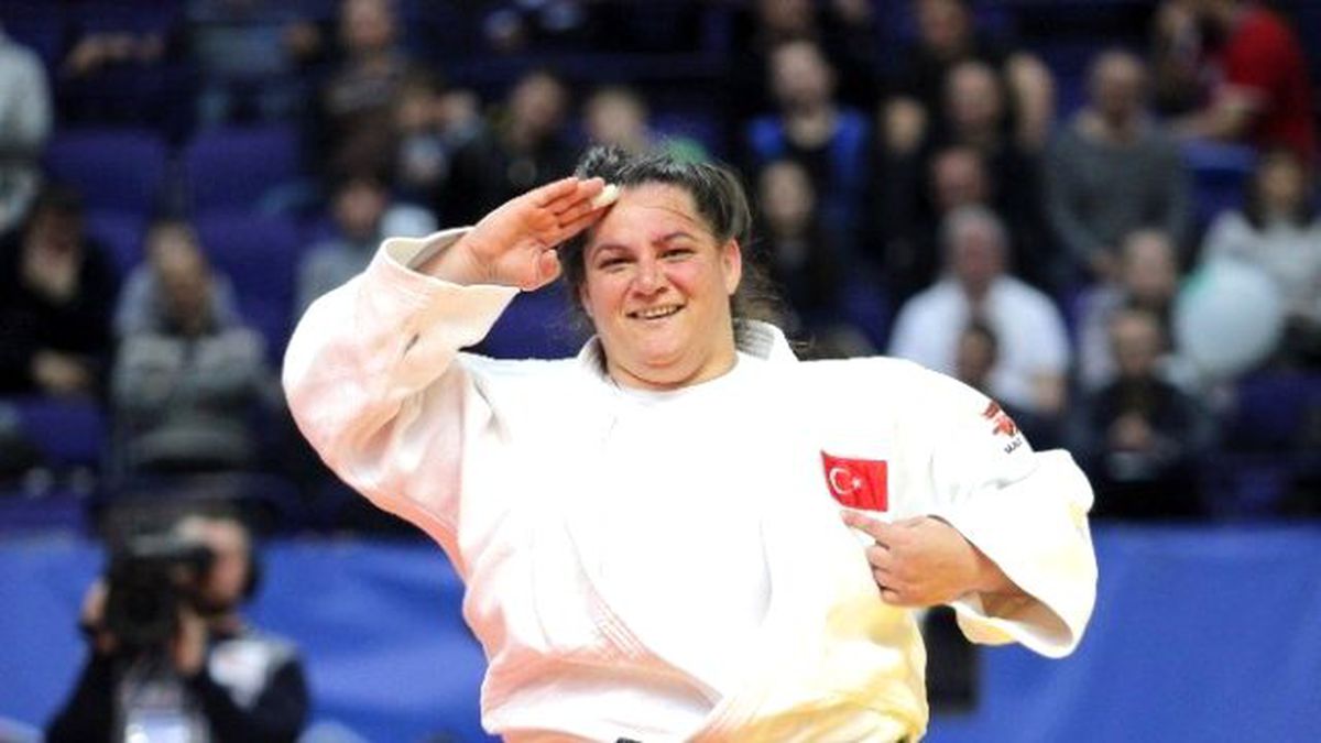 Judoda Bir Altın Bir Bronz
