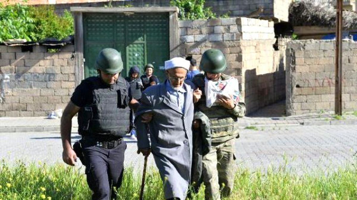Nusaybin\'de Operasyon Bölgesindeki Vatandaşlar Tahliye Edildi