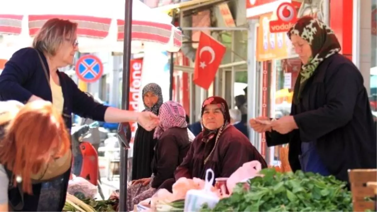 İnsanı ve Ürünleri Organik 700 Yıllık Pazar