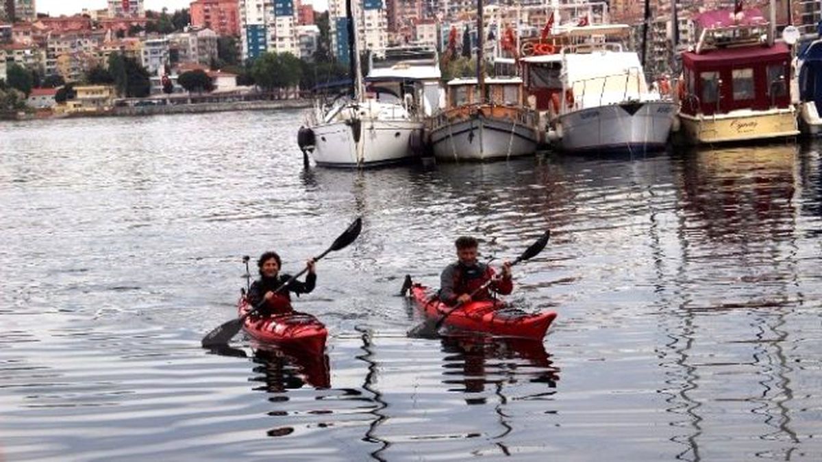 Şehitler İçin 150 Mil Kürek Çektiler