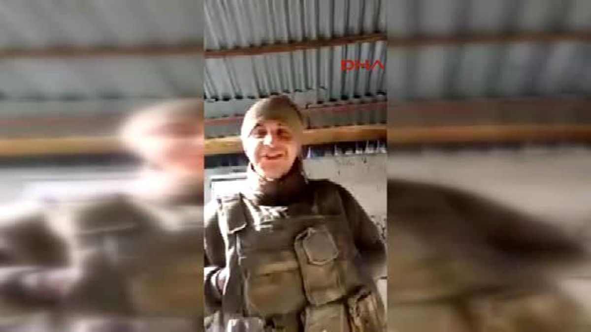 Şehitten Geriye Kalan Türkü Söylerken Görüntüleri...