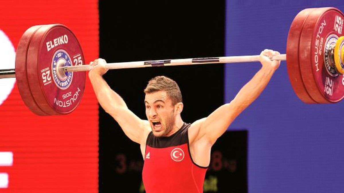 Şırnaklı Milli Halterci, Avrupa Şampiyonluğunu Şehitlere Armağan Etti