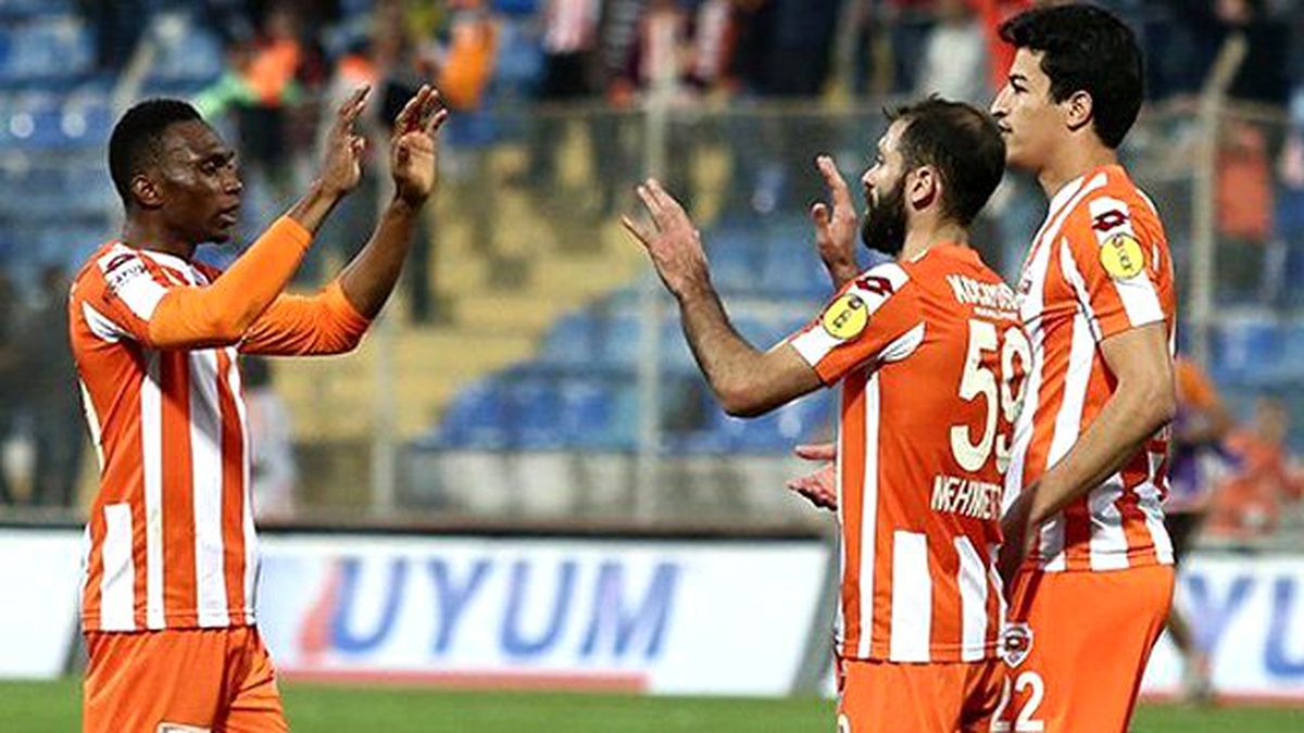 Adanaspor Süper Lig'e Çıkmayı Garantiledi