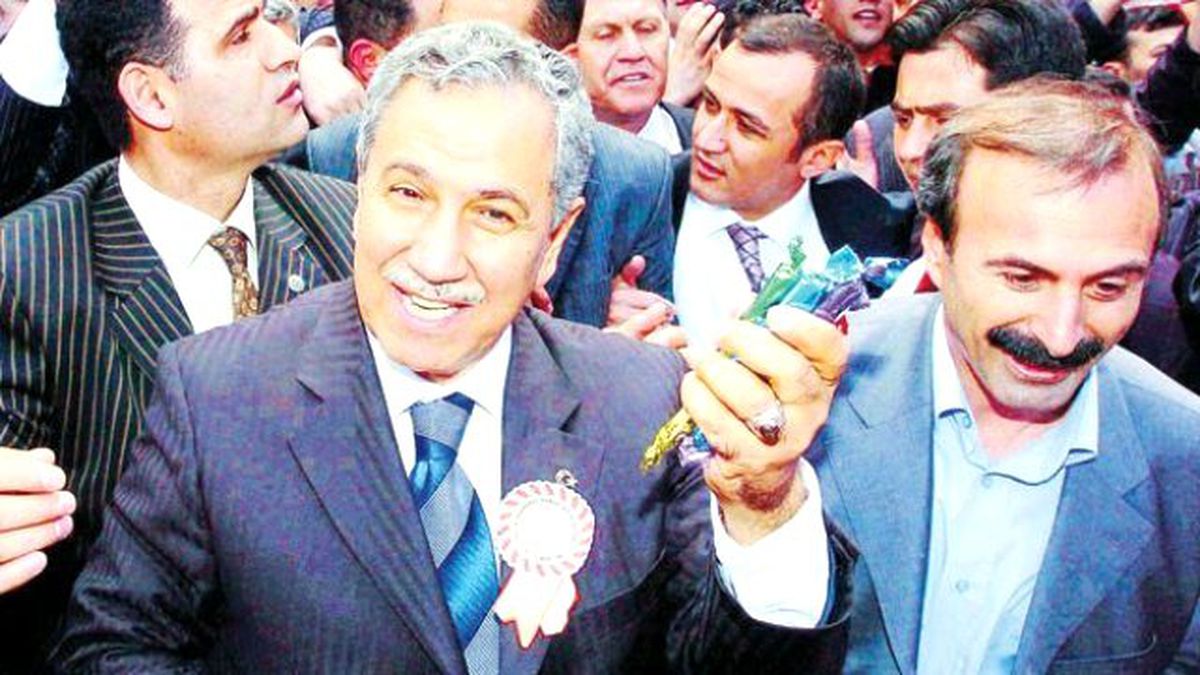 Arınç Gitti, Mesir Çayı Yadigar Kaldı