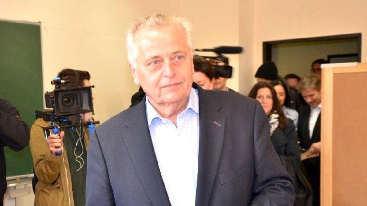 Avusturya\'da Halk, Cumhurbaşkanlığı Seçimi Sandık Başına Gitti