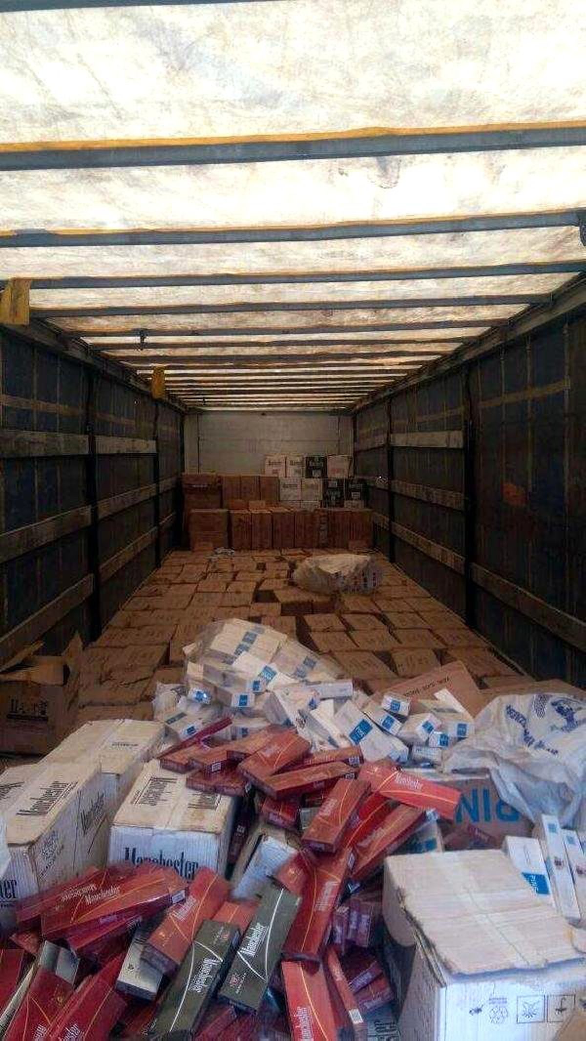 Bitlis\'te 266 Bin Paket Kaçak Sigara Ele Geçti