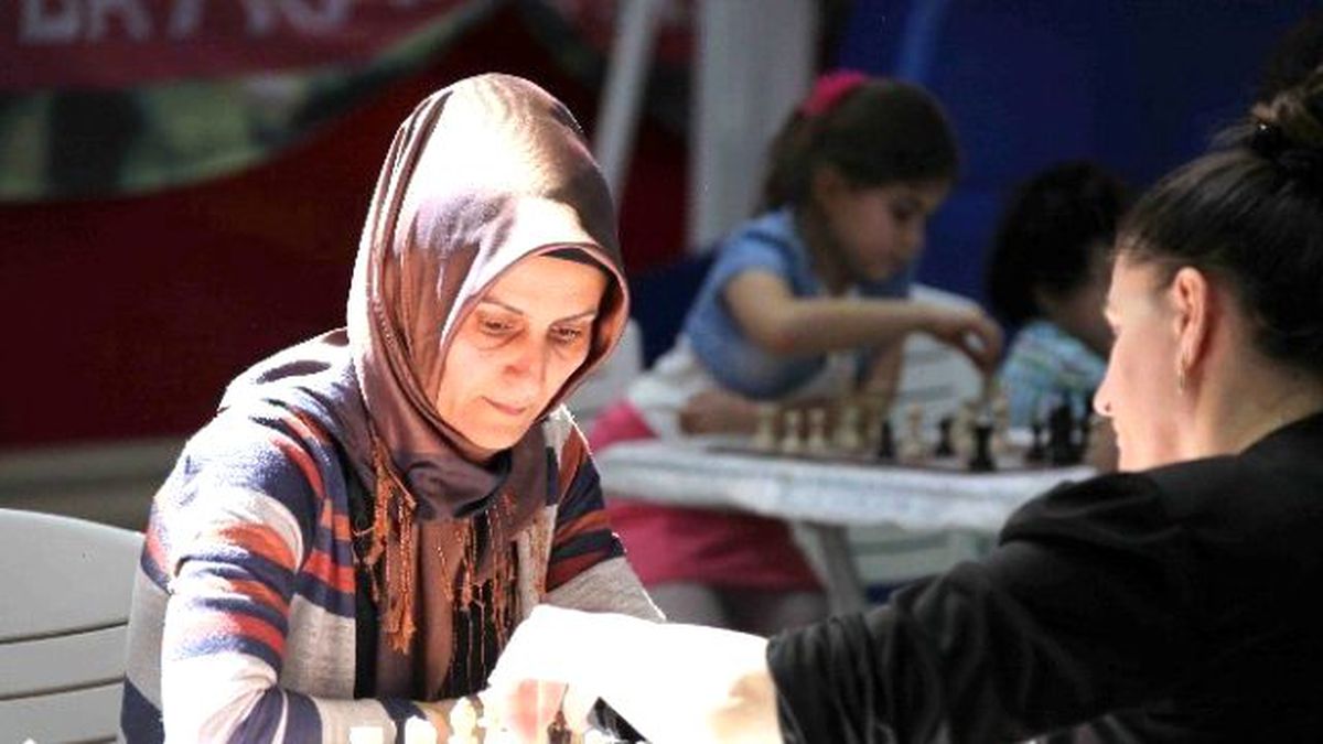 Çocuklar ve Anneleri Turnuvada Buluştu