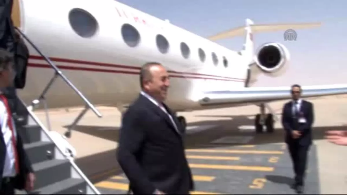 Dışişleri Bakanı Mevlüt Çavuşoğlu, Suudi Arabistan\'da