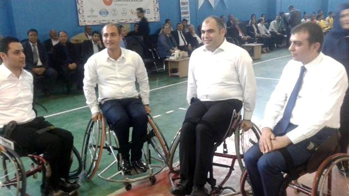 Empati Kurarak Bir An Engelli Oldular