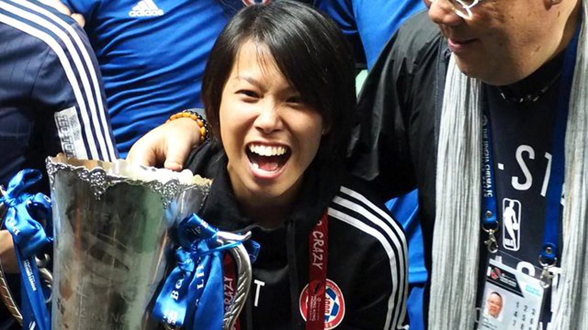 Kadın Teknik Direktör Chan Yuen-ting, Erkek Liginde Şampiyon Oldu