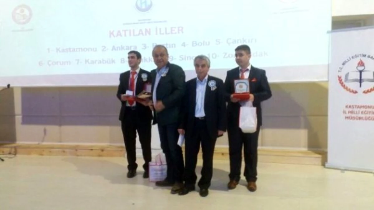 Kastamonu\'da Kur\'an-ı Kerim\'i Güzel Okuma Yarışması Bölge Finali Düzenlendi