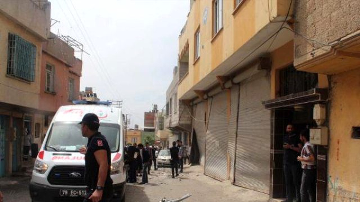 Kilis\'e Suriye\'den Yine Roket Atıldı: 6 Yaralı Var (2) - Yeniden
