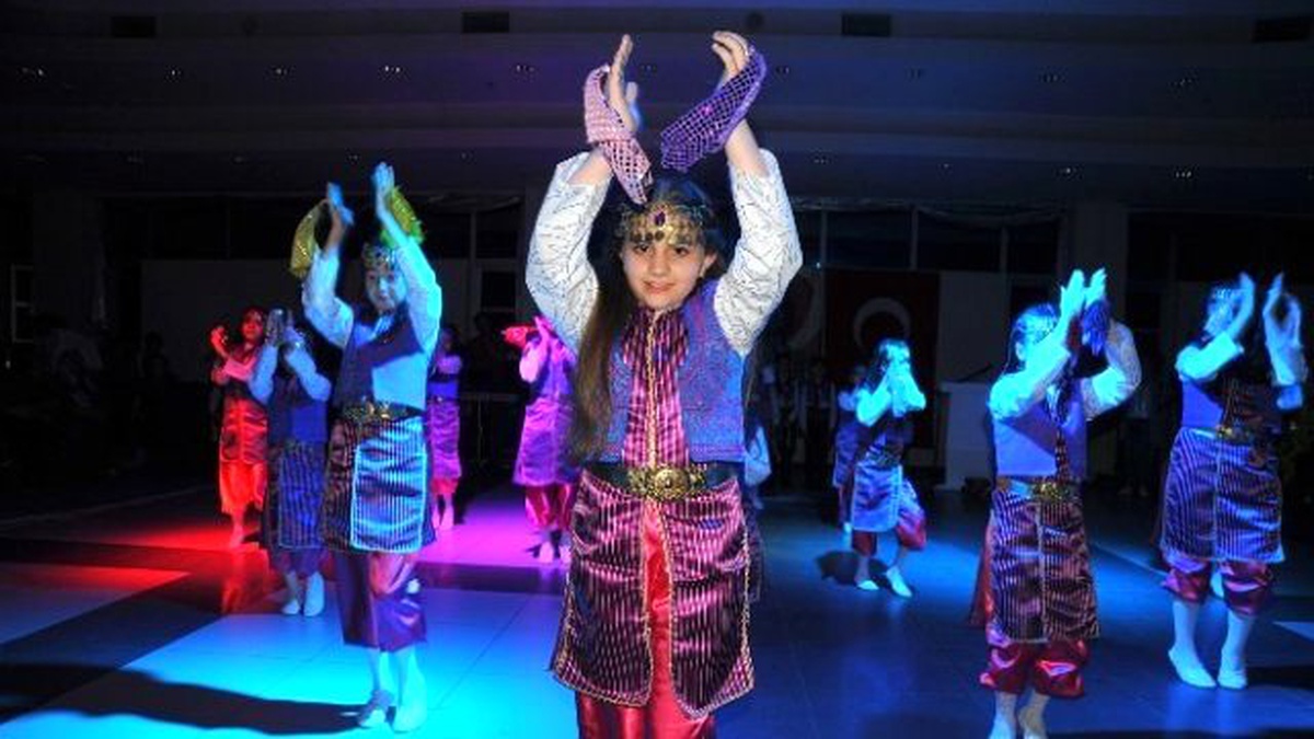 Misafir Çocuklarla 23 Nisan Coşkusu