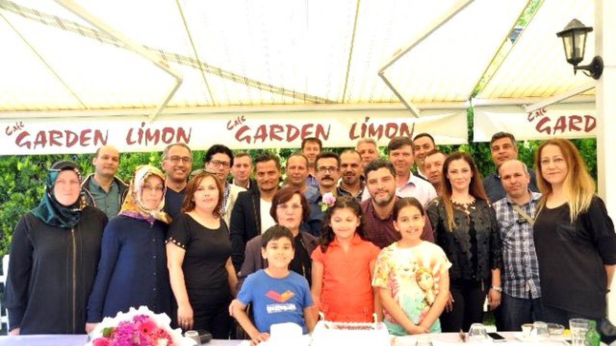 32 Yıl Sonra 23 Nisan\'da Buluştular