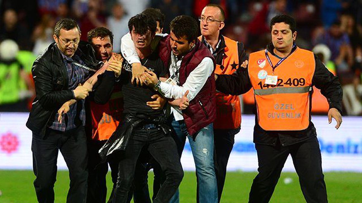 Trabzonspor'a Minimum 5 Maç Ceza Kapıda
